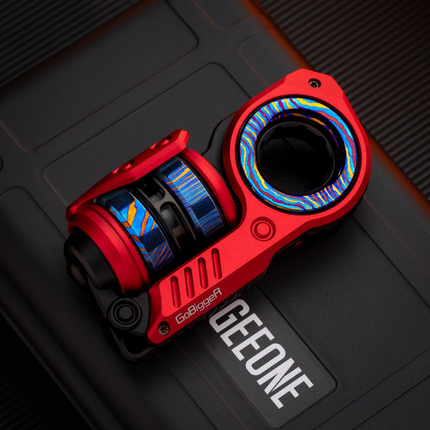 GoBiggeR Fidget Slider Sinian Lite (Youth Edition) Sinian Lite(DIY version) / Aluminum black&red + Titanium rotor + Mokuti (4parts)