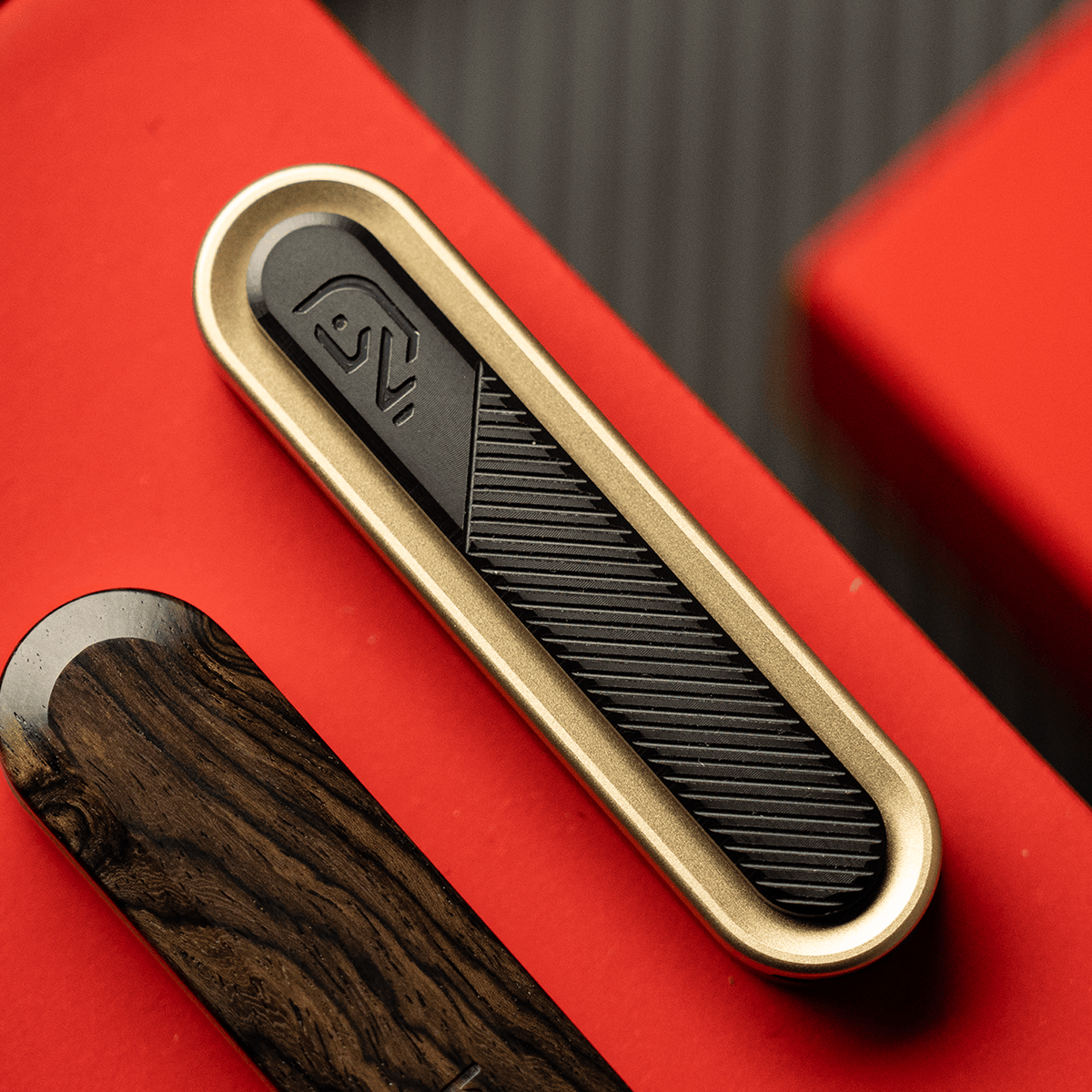 GD EDC 只禁优惠代码 Seasoning Stick Brass + Black Dalbergia + Black Ultem Plate (2026 limited edition)
